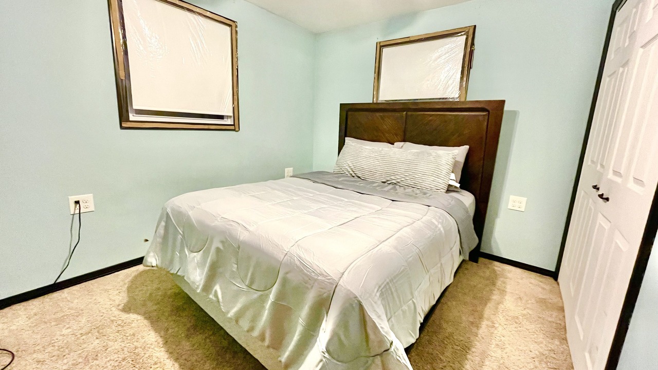 Photo of Bedroom in Waukegan