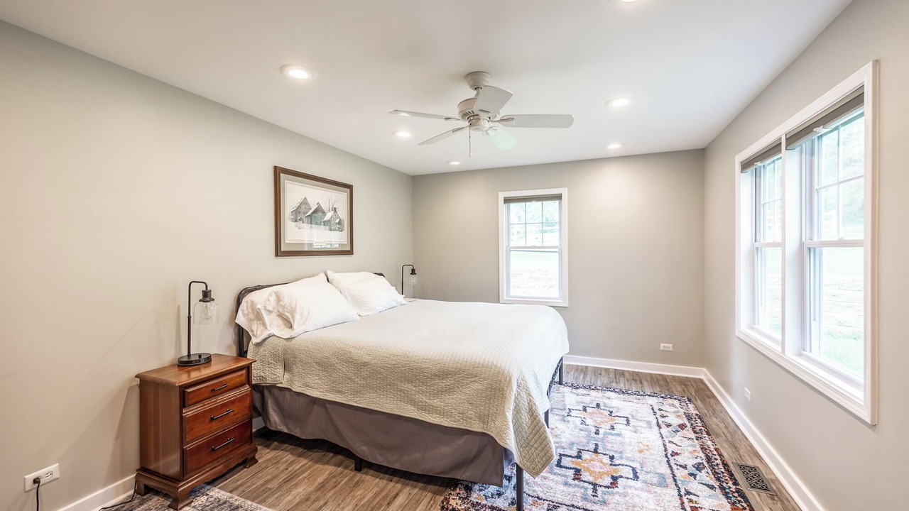 Photo of Bedroom in Hoffman Estates