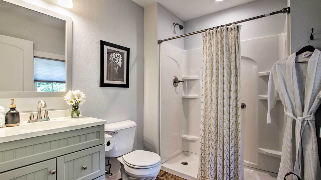 Photo of Bathroom in Galena