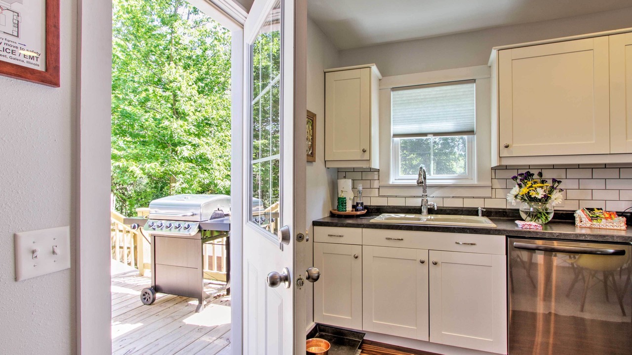 Photo of Kitchen in Galena