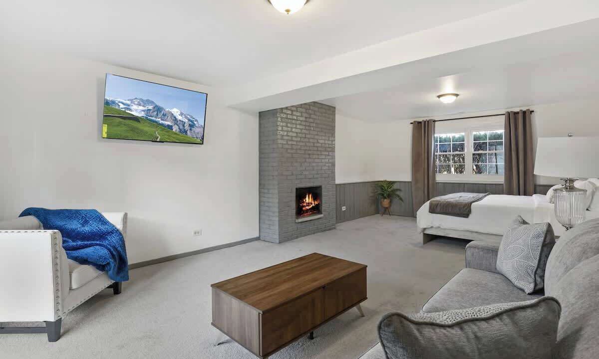 Photo of Livingroom in Forestview