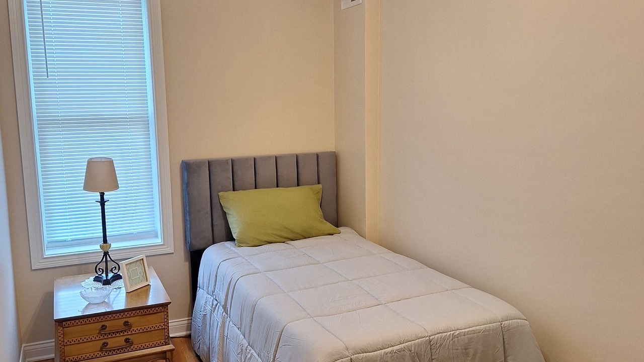 Photo of Bedroom in Pullman