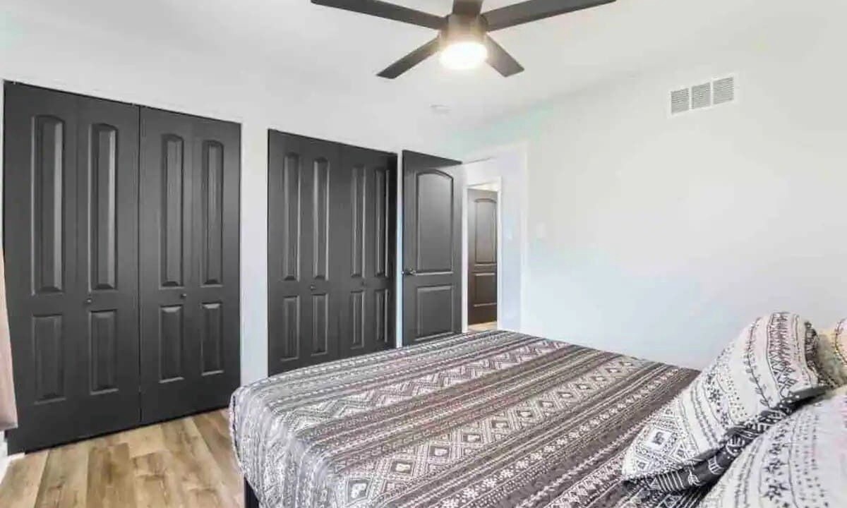 Photo of Bedroom in Wasco