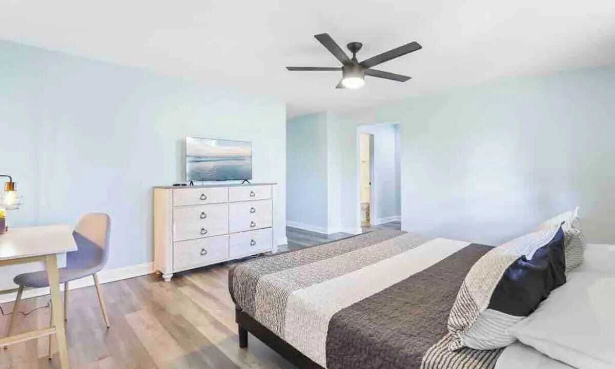 Photo of Bedroom in Wasco