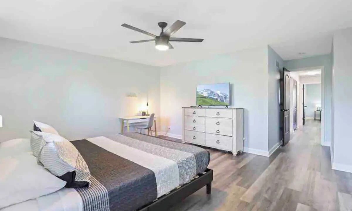 Photo of Bedroom in Wasco