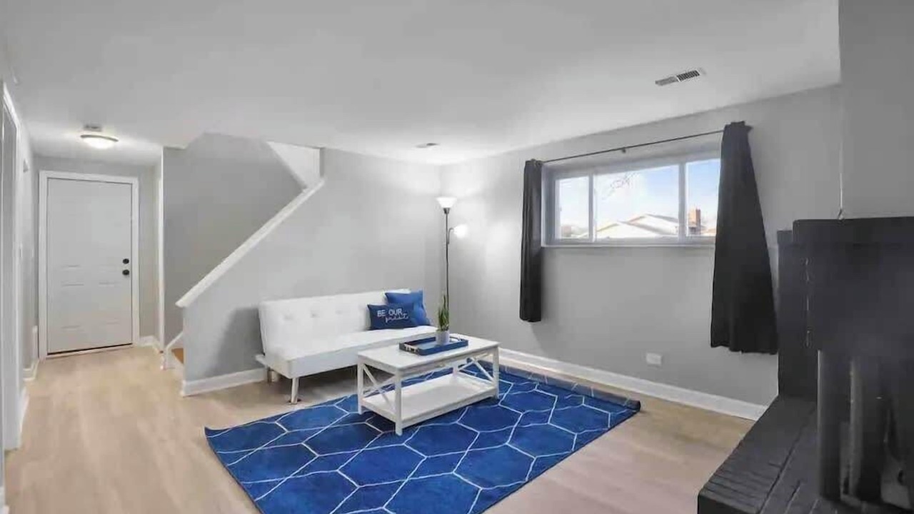 Photo of Livingroom in Fox Valley