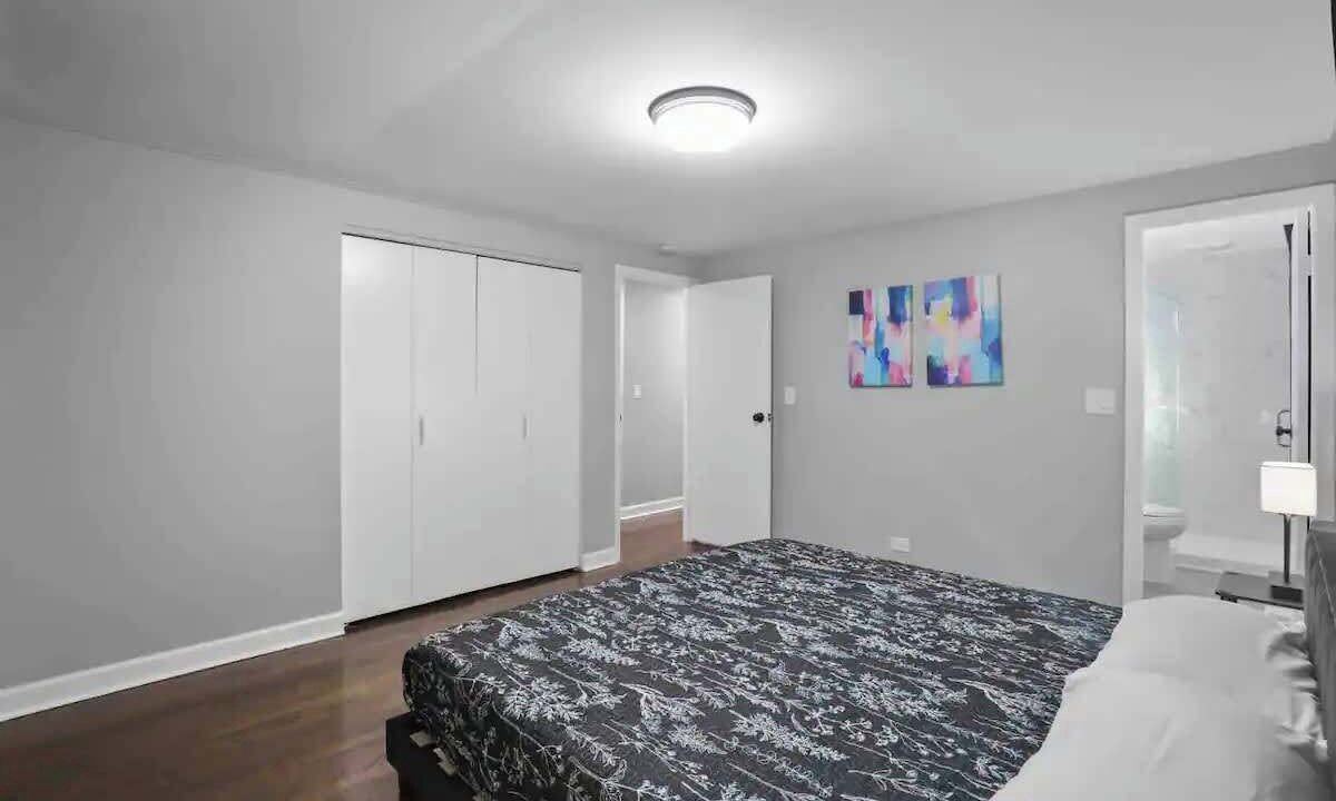 Photo of Bedroom in Fox Valley