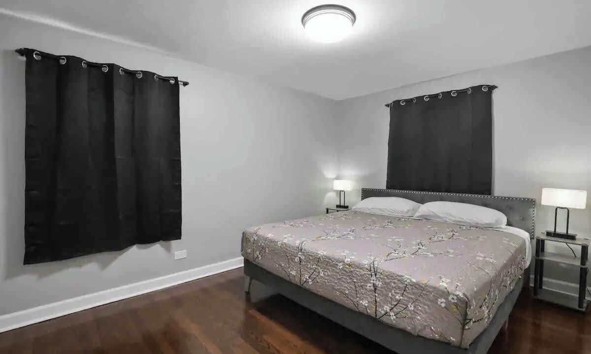 Photo of Bedroom in Fox Valley