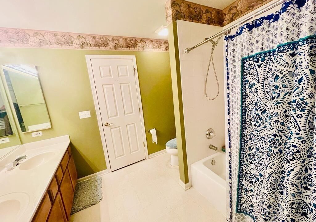 Photo of Bathroom in Gurnee