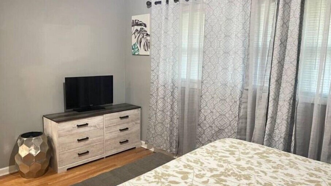 Photo of Bedroom in Richton Park