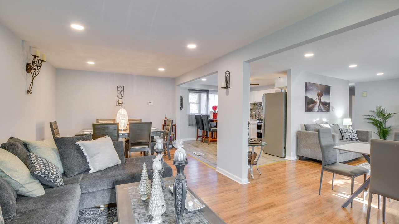 Photo of Livingroom in Country Club Hills