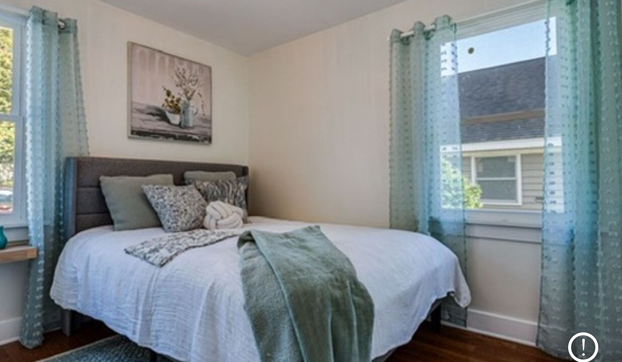 Photo of Bedroom in Algonquin