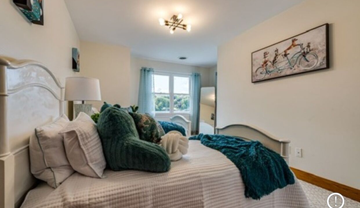 Photo of Bedroom in Algonquin