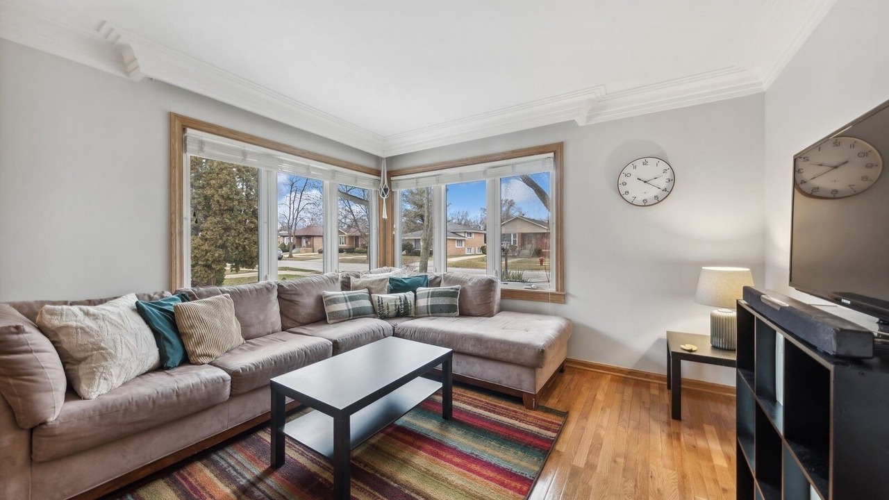 Photo of Livingroom in Oak Lawn
