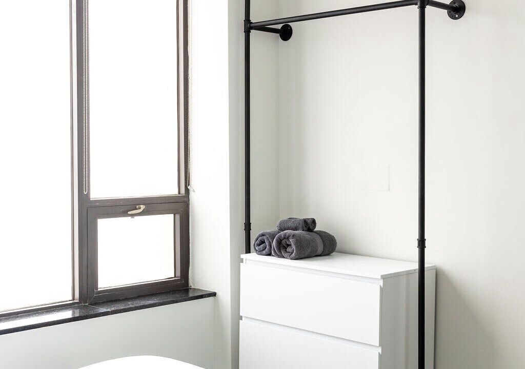 Photo of Bedroom in Rush and Division