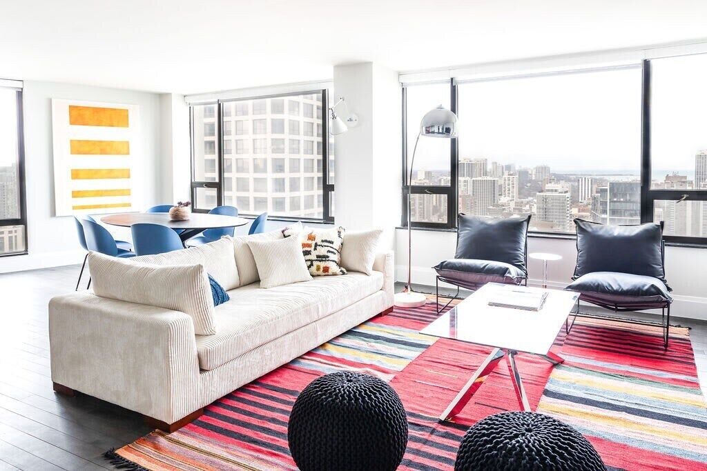Photo of Livingroom in Rush and Division