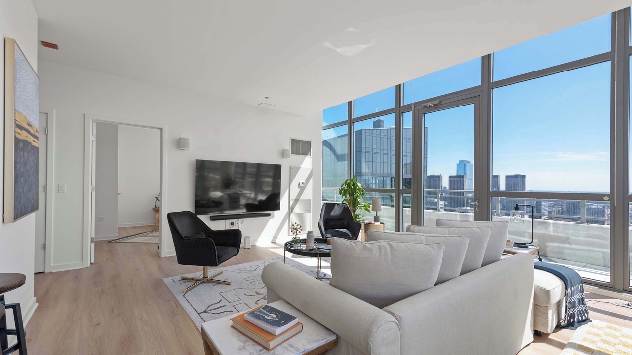 Photo of Livingroom in Downtown Chicago