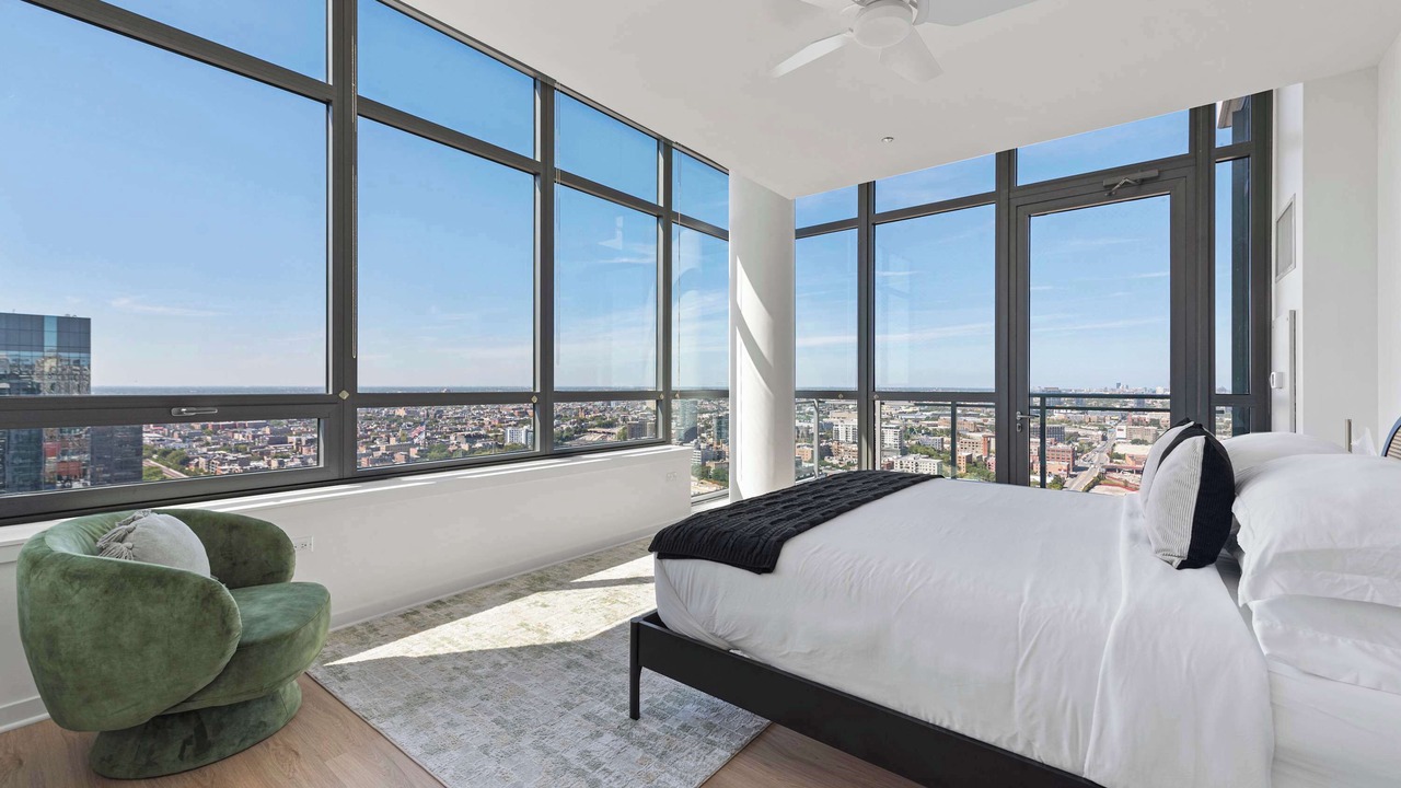 Photo of Bedroom in Downtown Chicago
