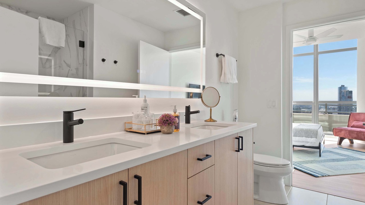Photo of Bathroom in Downtown Chicago