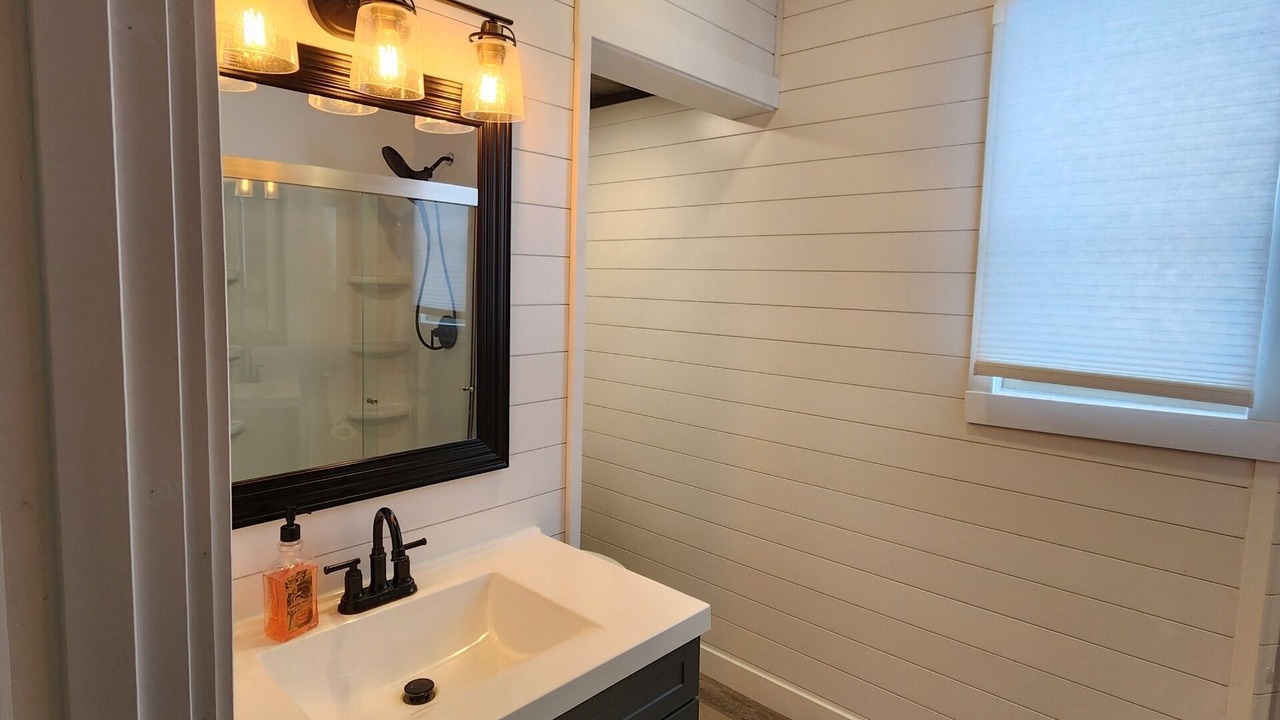 Photo of Bathroom in Huntley