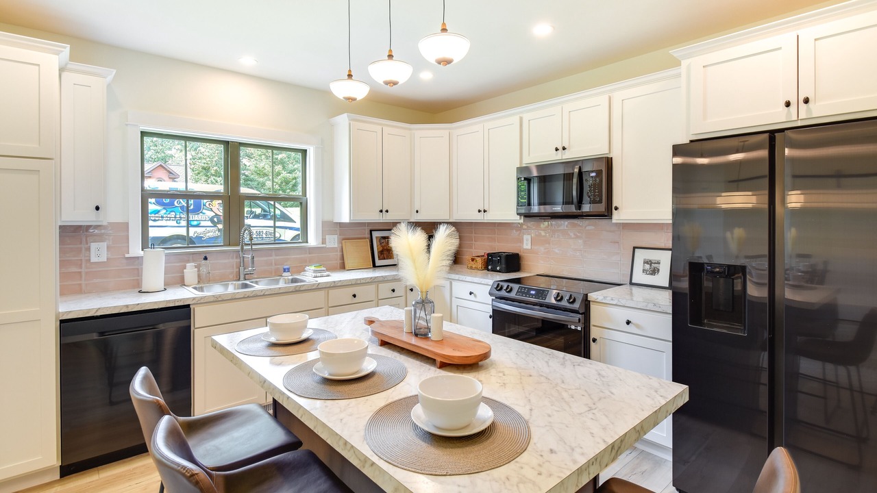 Photo of Kitchen in The Galena Territory