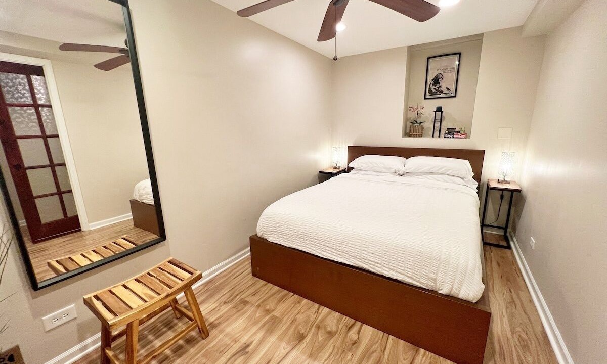 Photo of Bedroom in Near West Side