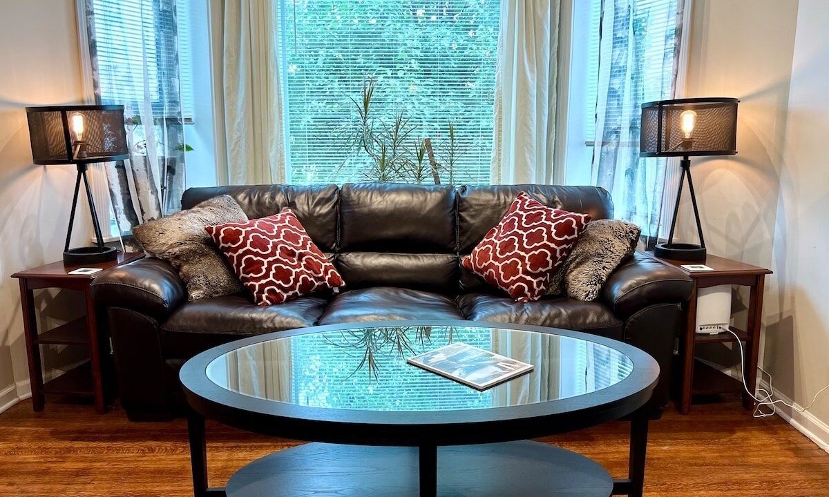 Photo of Livingroom in Near West Side