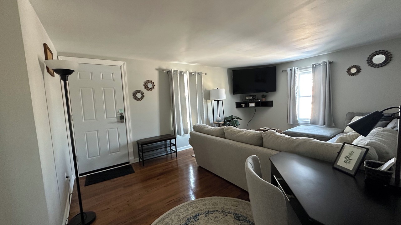 Photo of Livingroom in Downers Grove