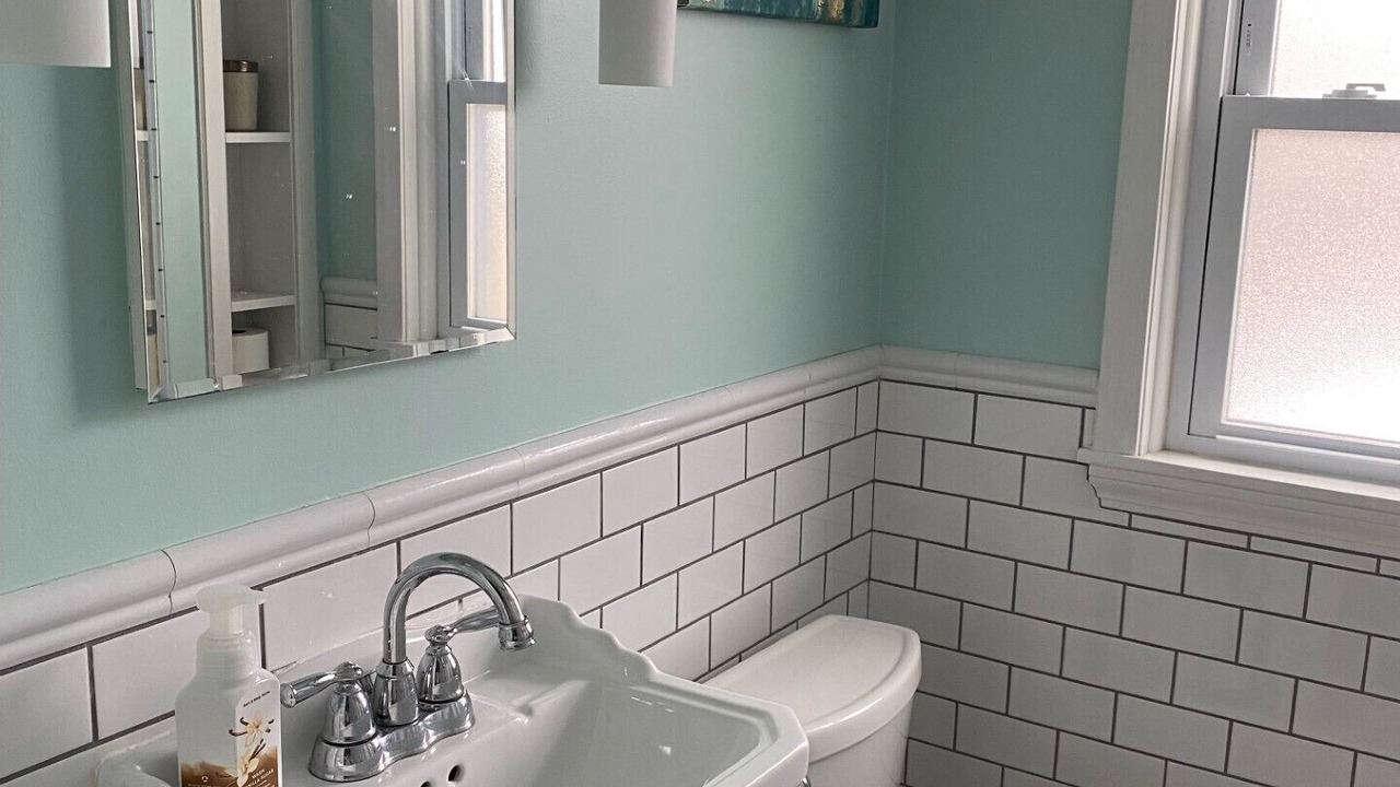 Photo of Bathroom in Downers Grove