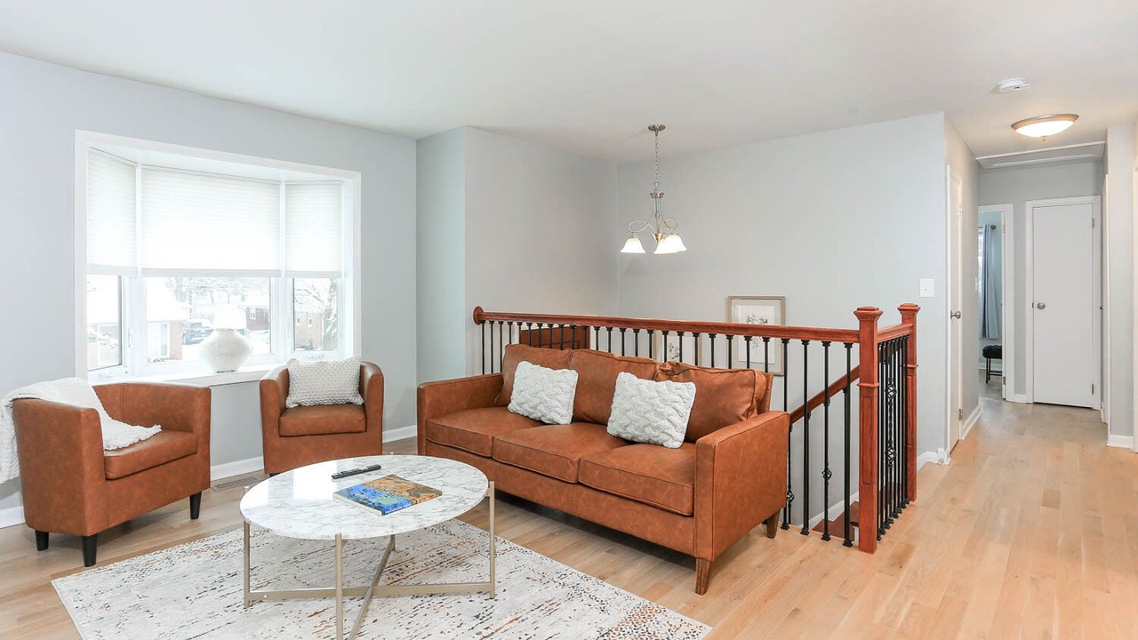 Photo of Livingroom in Romeoville