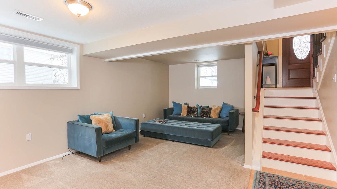 Photo of Livingroom in Romeoville