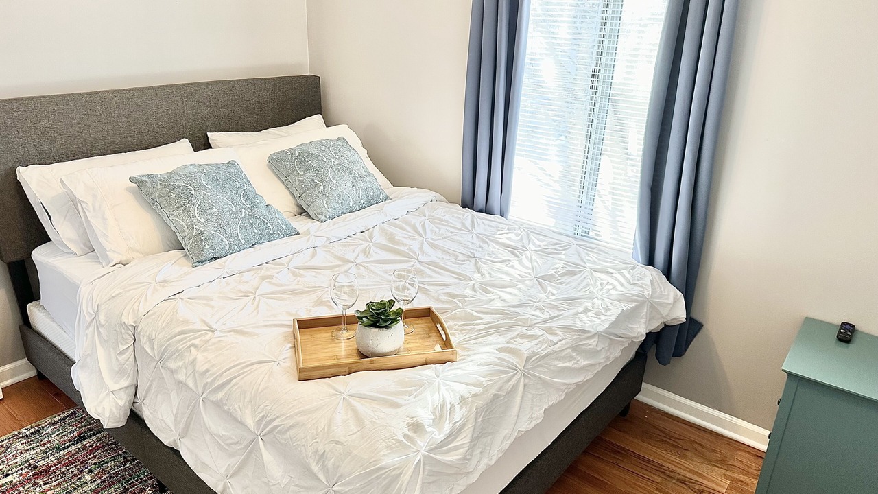 Photo of Bedroom in Fox Valley