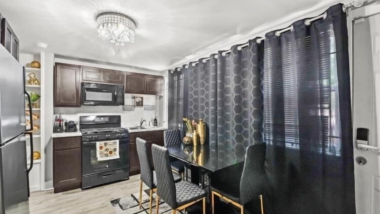 Photo of Kitchen in Bronzeville