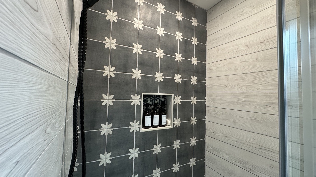 Photo of Bathroom in Carbondale