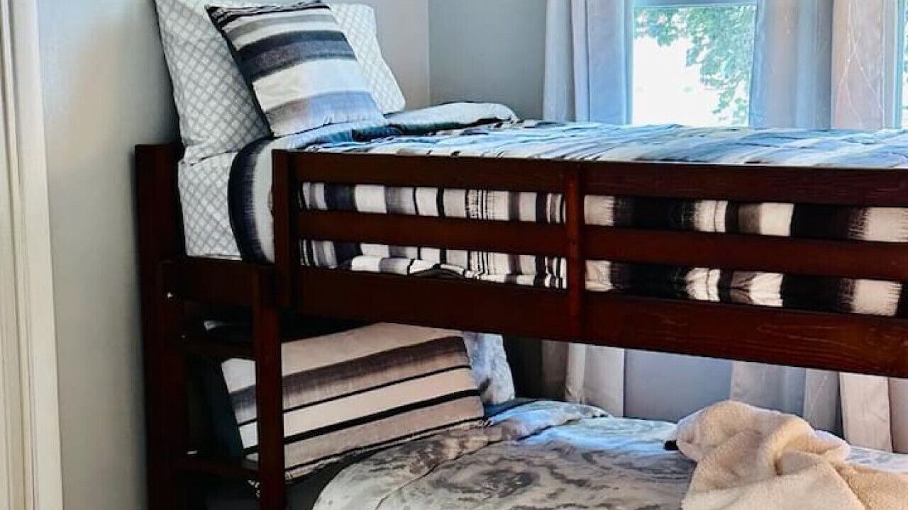 Photo of Bedroom in Orange Prairie