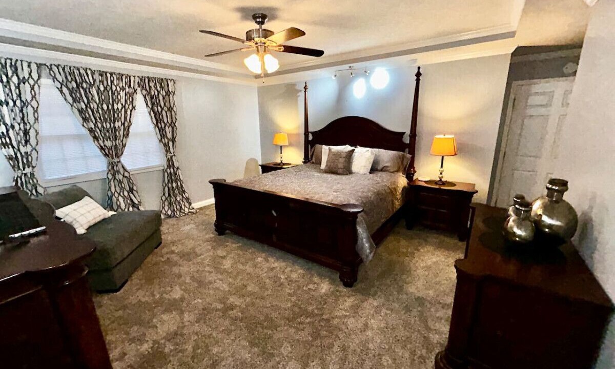 Photo of Bedroom in Carterville