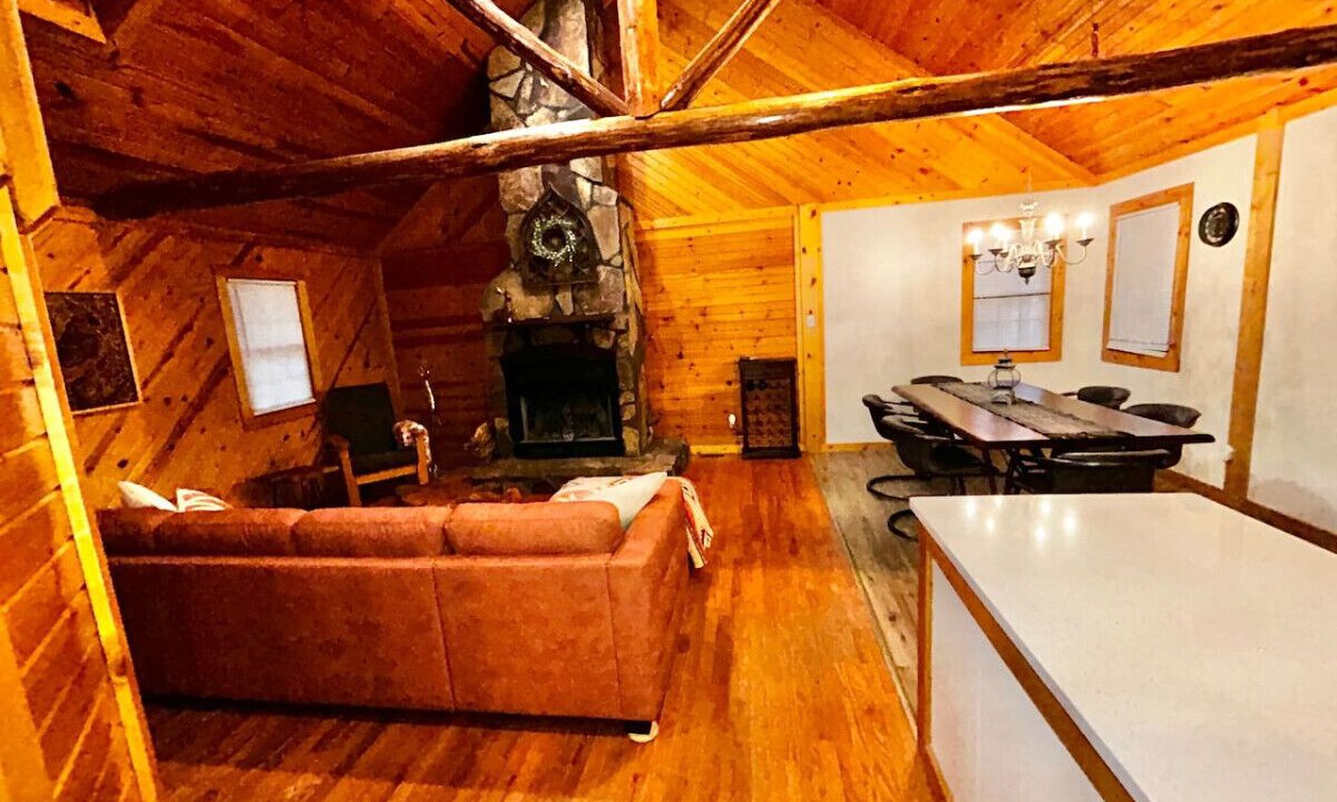 Photo of Livingroom in Carterville