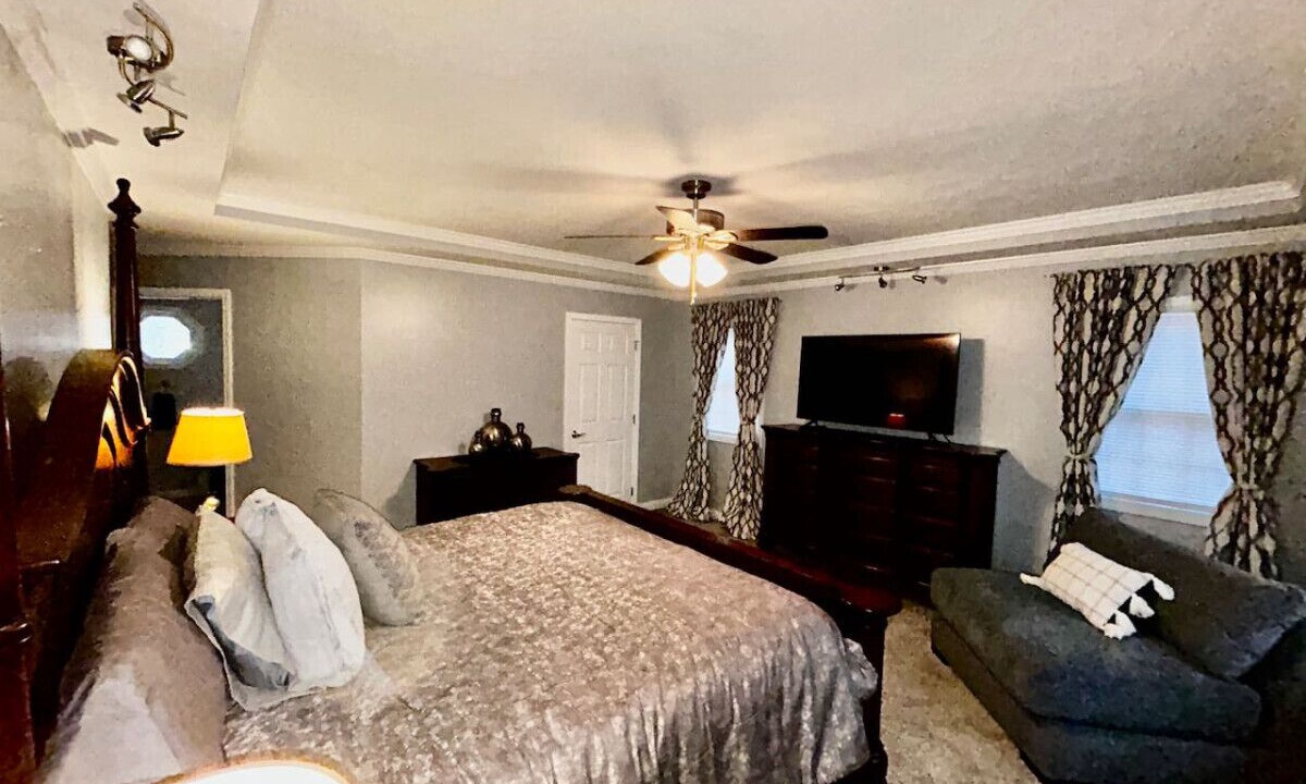 Photo of Bedroom in Carterville