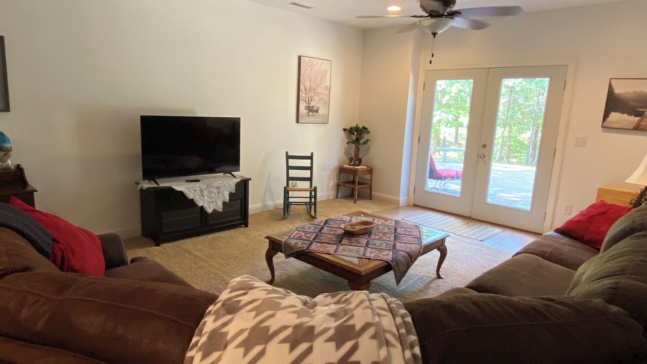 Photo of Livingroom in Herod