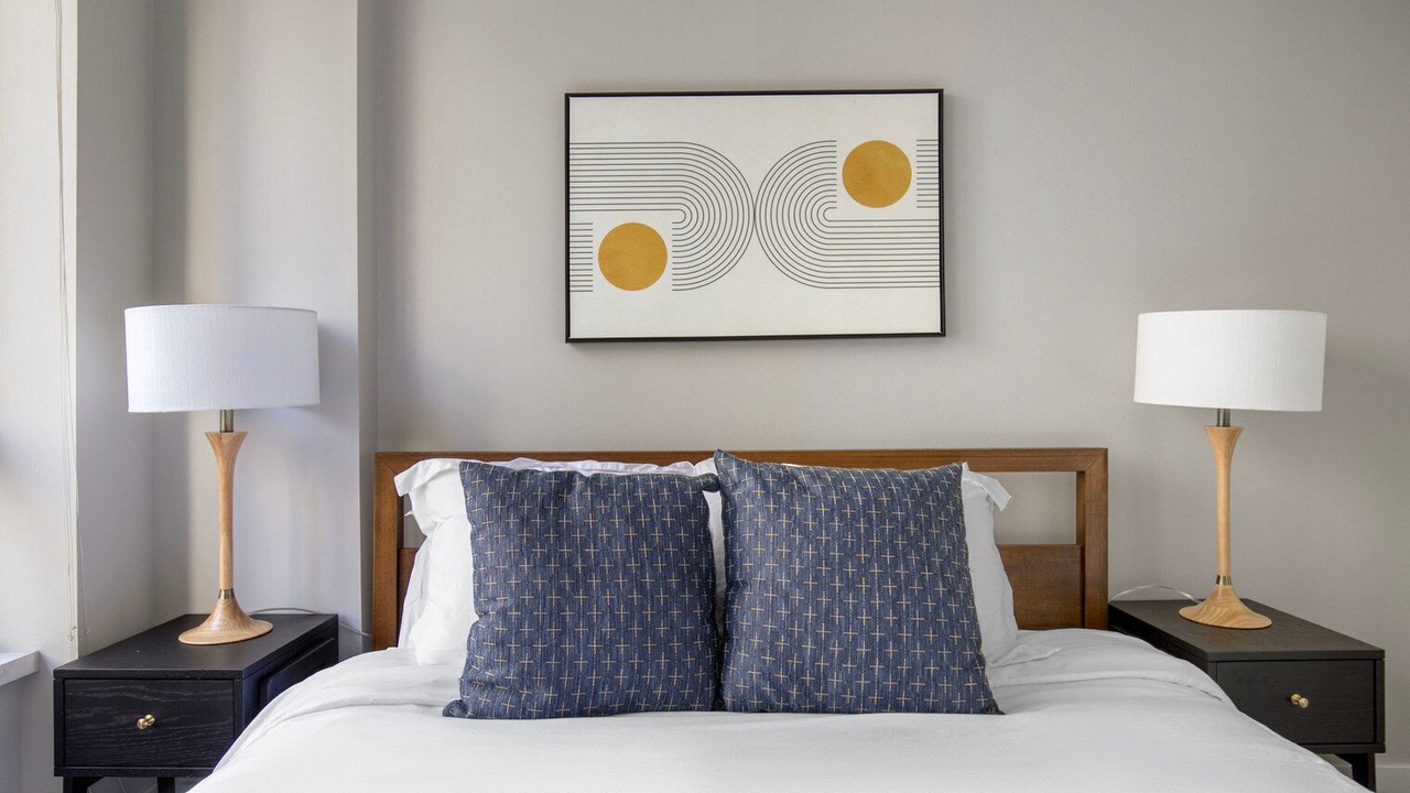 Photo of Bedroom in Rush and Division
