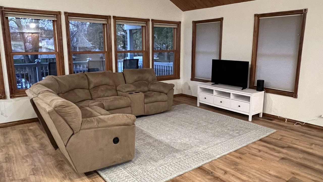 Photo of Livingroom in Janesville