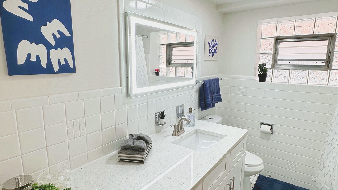 Photo of Bathroom in O'Hare