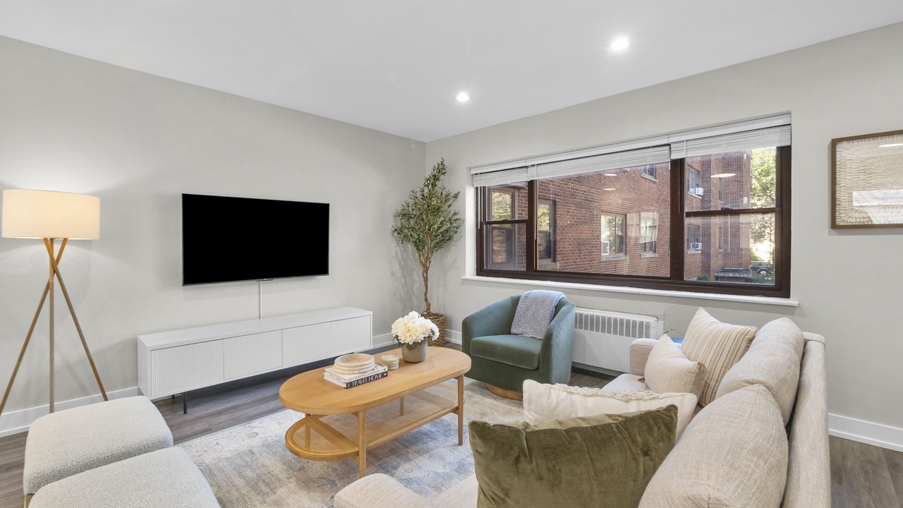 Photo of Livingroom in Forestview
