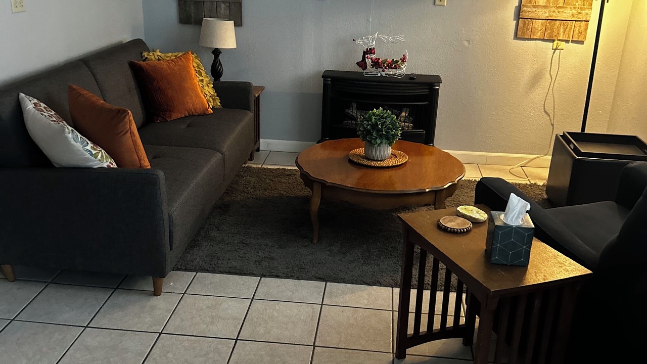 Photo of Livingroom in East Peoria