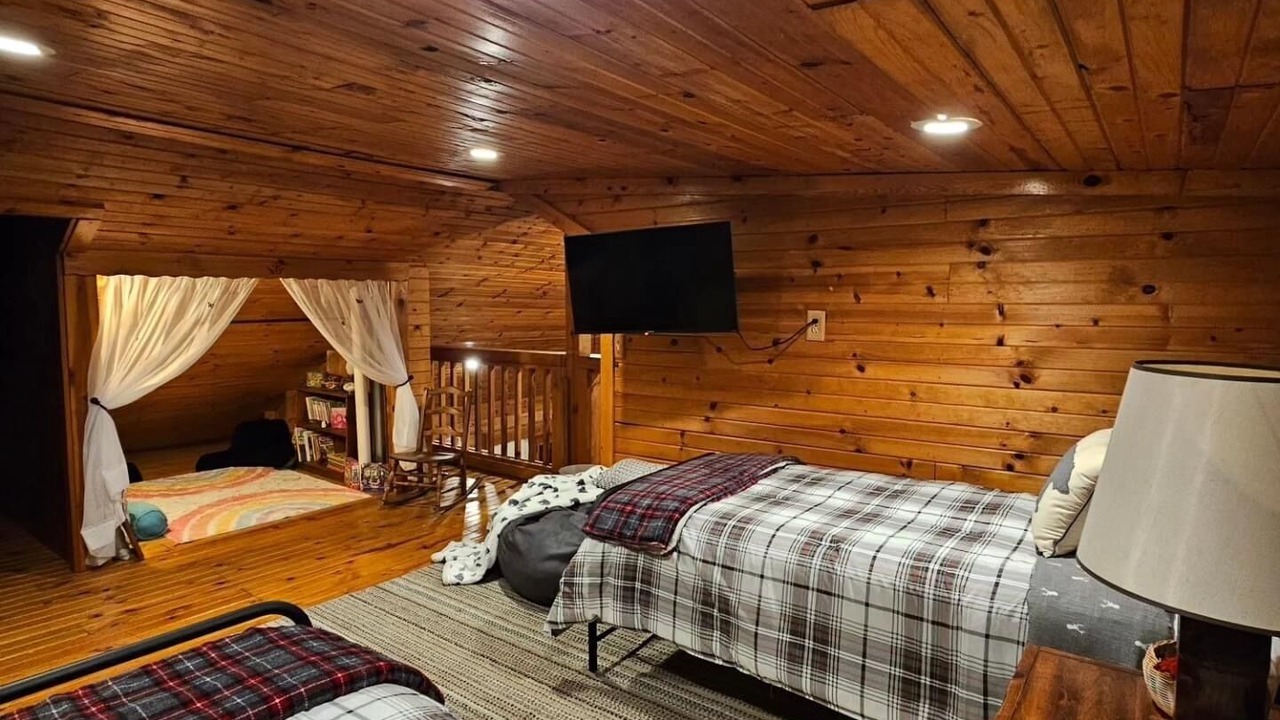 Photo of Bedroom in East Peoria