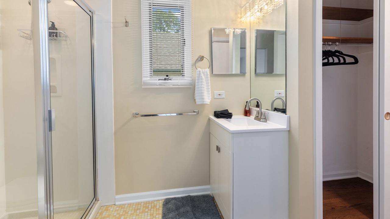 Photo of Bathroom in Lake Forest