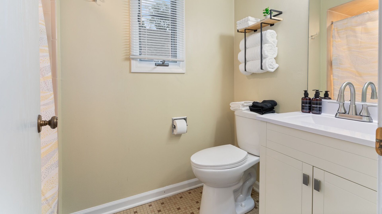 Photo of Bathroom in Lake Forest