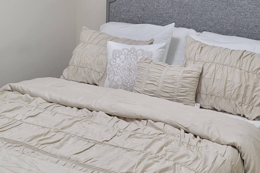 Photo of Bedroom in Woodlawn