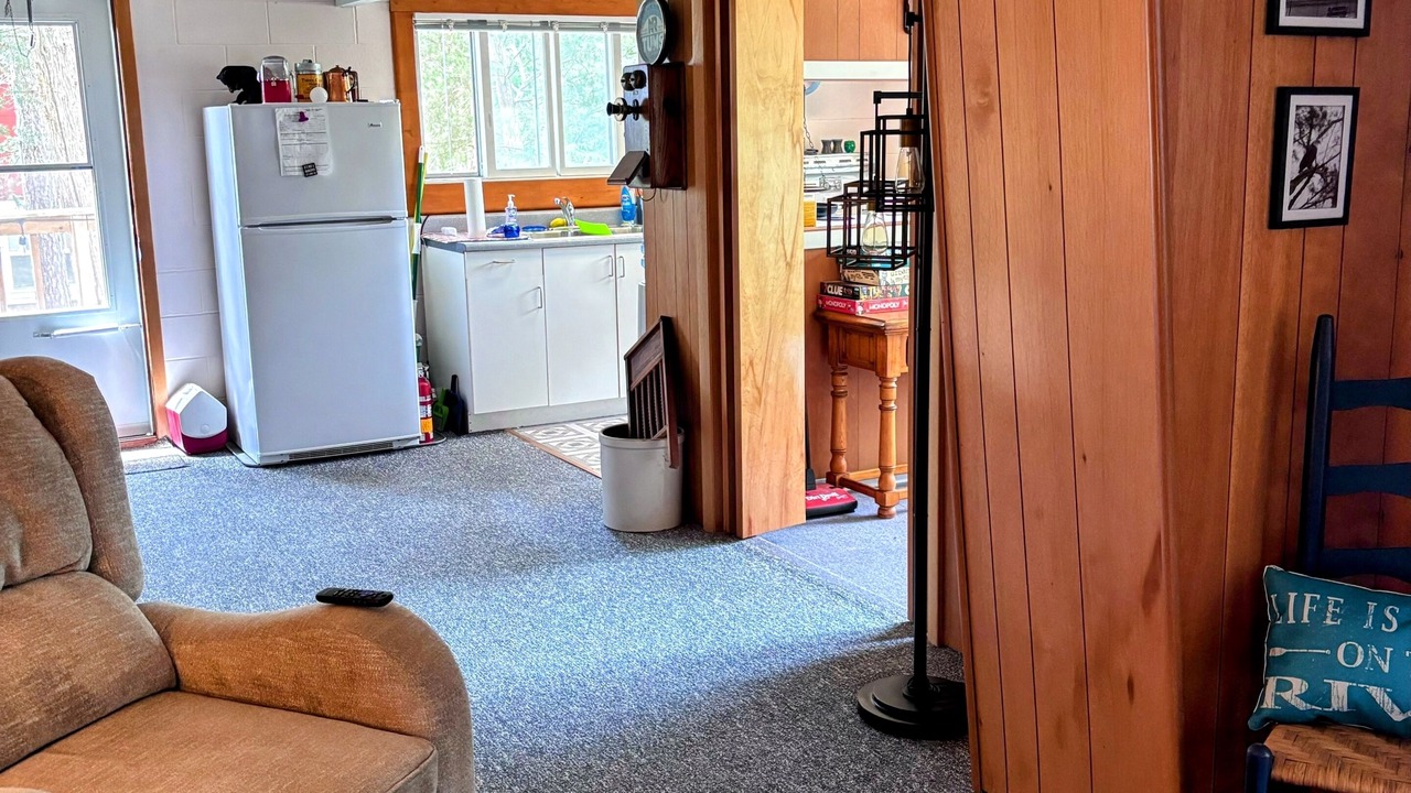 Photo of Livingroom in Buffalo Prairie