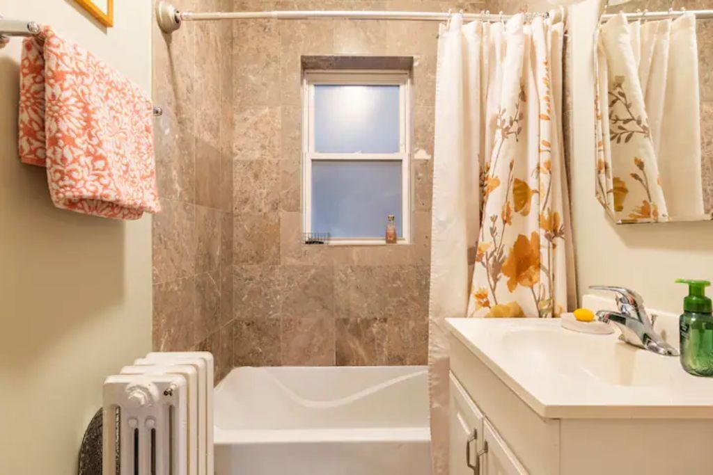 Photo of Bathroom in West Ridge